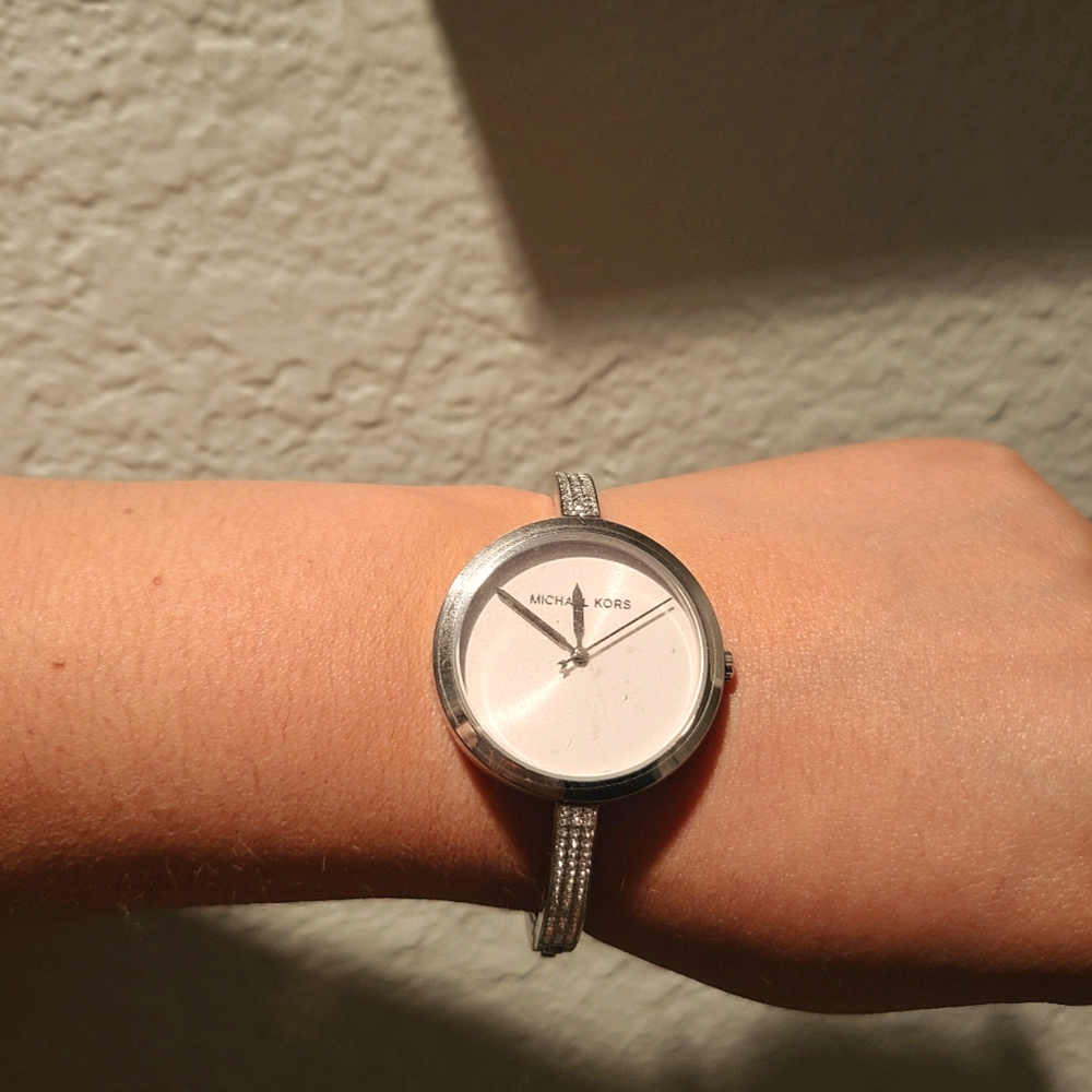 Michael kors silver diamond watch